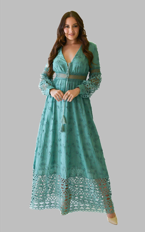 long green dress with long sleeves lace details V cut with beautiful laces