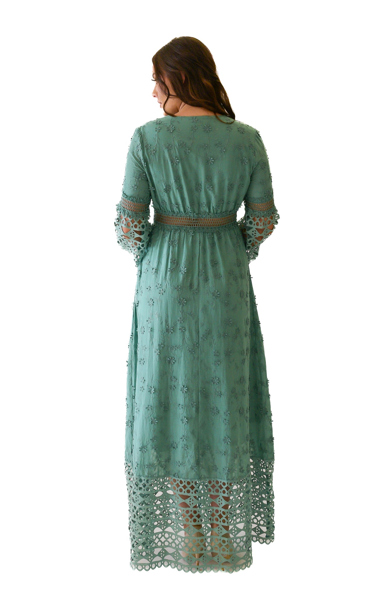 long green dress with long sleeves lace details V cut with beautiful laces