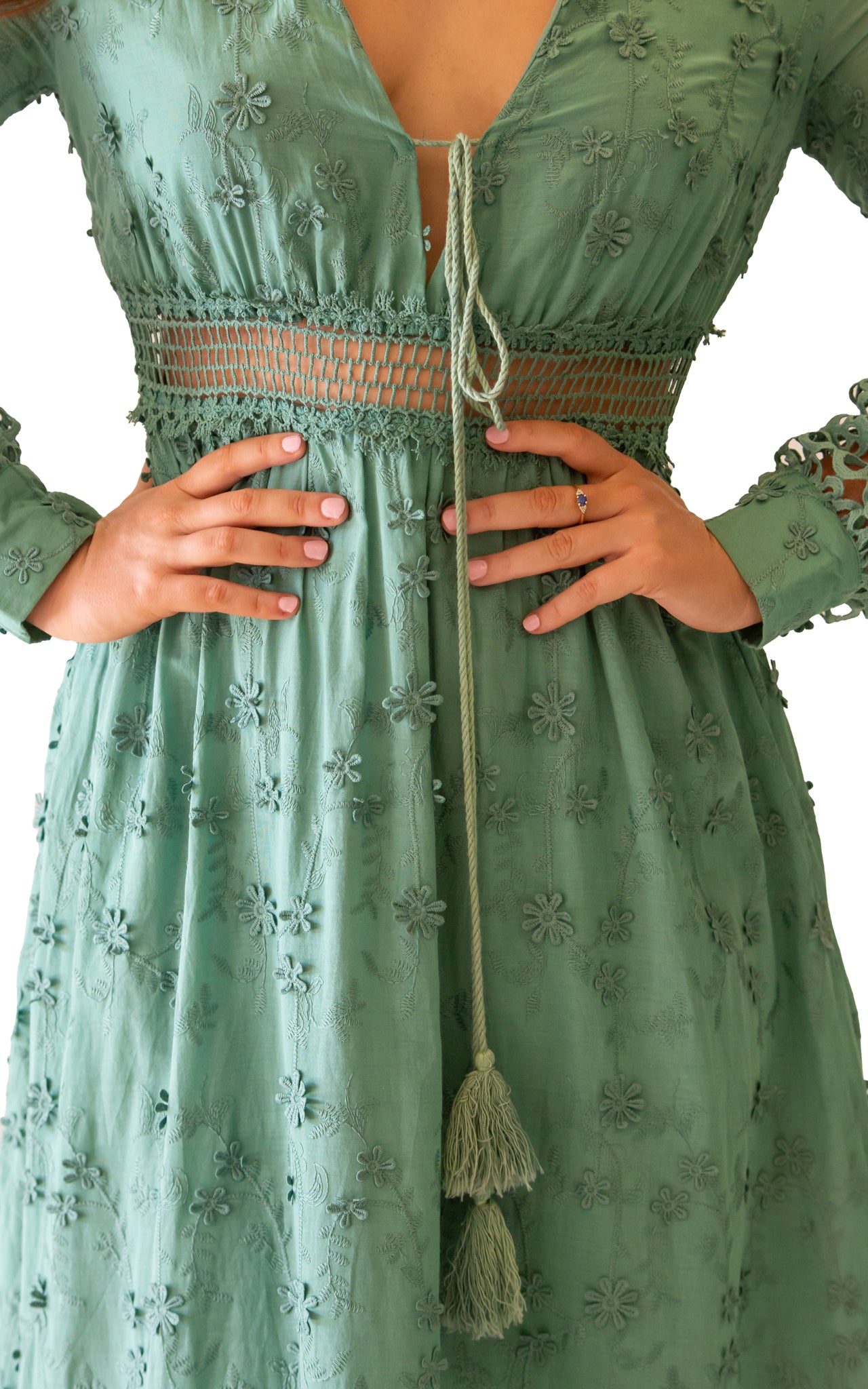 long green dress with long sleeves lace details V cut with beautiful laces