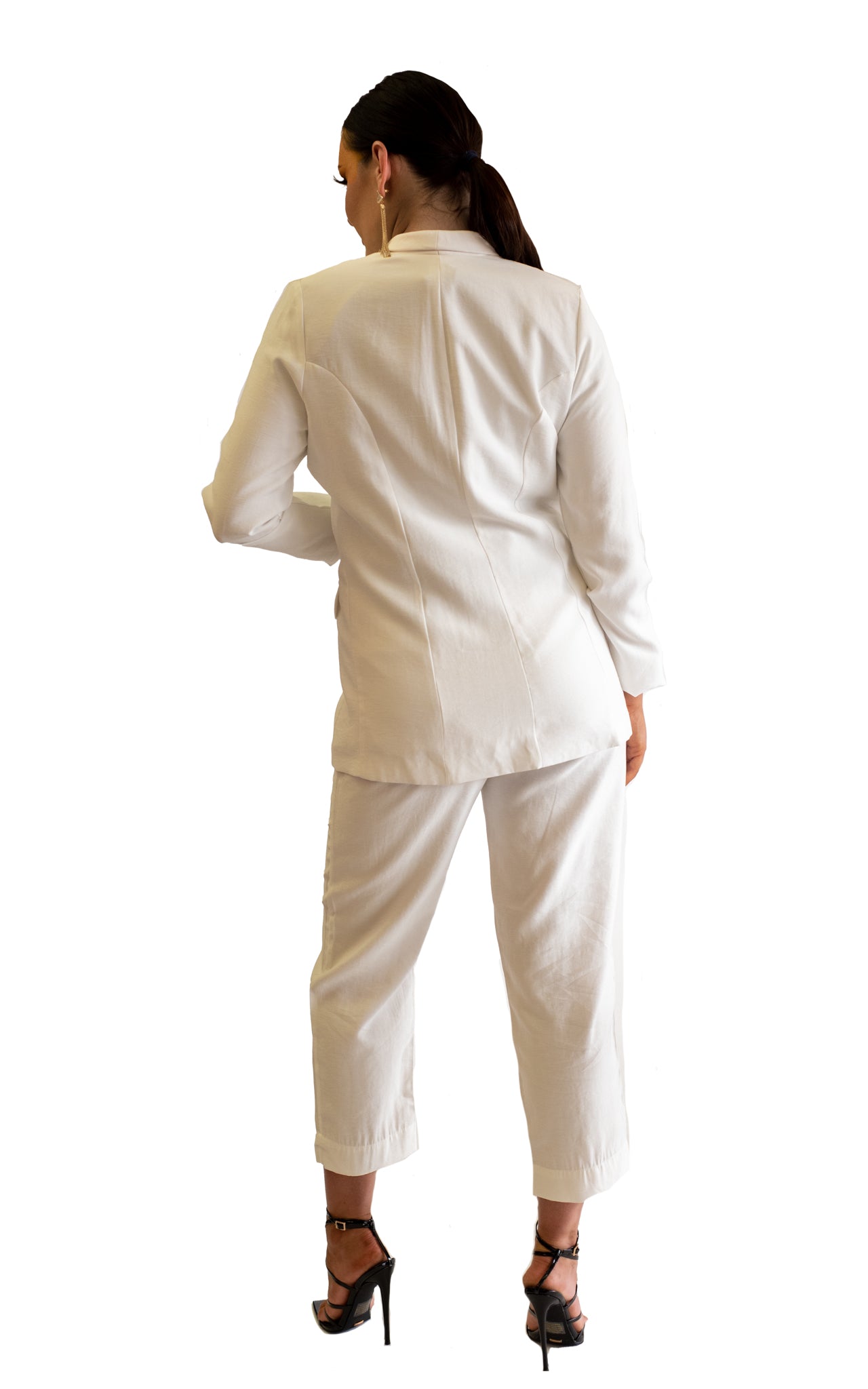 white linen pants with pockets and elastic